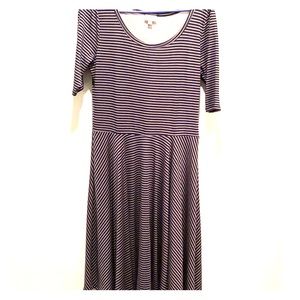 LuLaRoe Nicole Dress